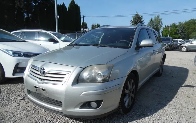 poręba Toyota Avensis cena 6900 przebieg: 384000, rok produkcji 2007 z Poręba